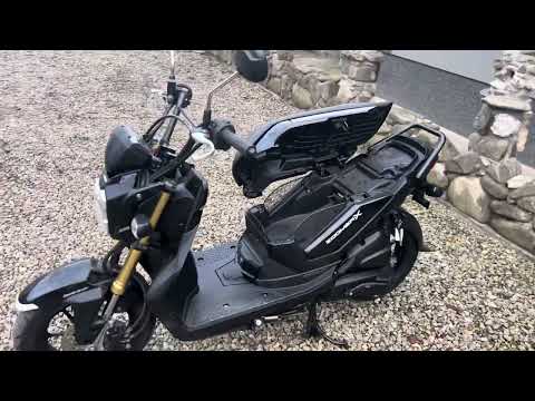 Видео: Honda Zummer X 110 куб 2018 год Обзор и технические особенности