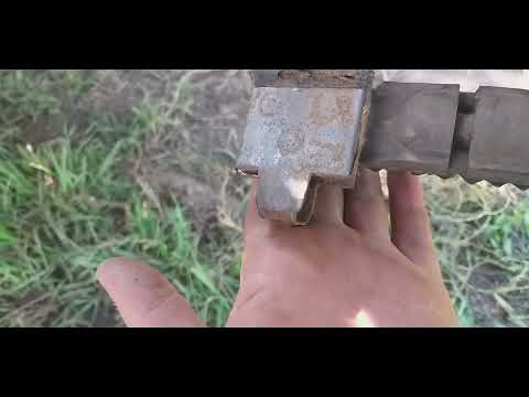 Видео: Замена замков на игольчатом транспортере BOLKO 643. Немного не дотянули до ТО.