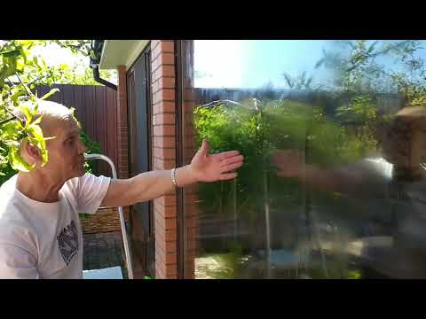 Видео: Как вымыть окна средством для мытья посуды Эрсаг