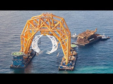 Видео: НЕОБЫЧНОЕ СУДНО - КОГОТЬ. Ему равных нет!