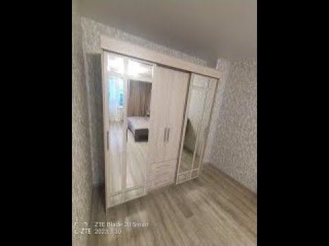 Видео: Шкаф "Фортуна" Установка дверей.