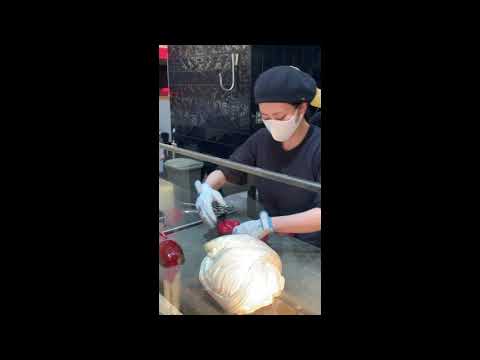 Видео: [Вертикальное видео] Изготовление конфет для паба, размытие конфет Kintaro [Изготовление декораций]