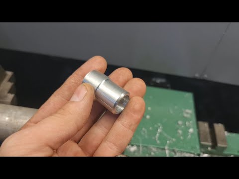 Видео: Перша робота на німецькому токарному