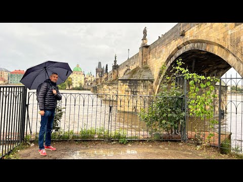 Видео: Наводнение в Праге