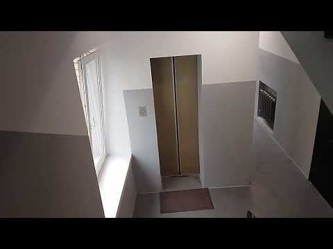 Видео: Модернизированный лифт под Мослифт-(1995 г) 350 кг, 0,65 м/с (@ г. Москва, Народная, 9, под-2)