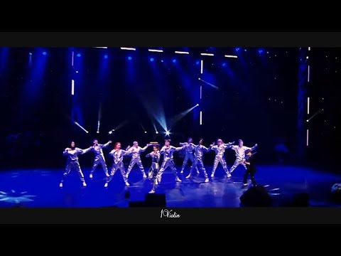 Видео: Pутгер и Юлия Гарехт | Michael Jackson (Violin Cover) | БКЗ "Октябрьский"
