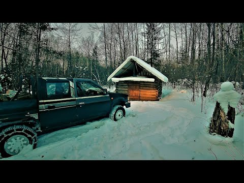 Видео: В ГОСТЯХ НА ИЗБЕ ПРОМЫСЛОВОГО ОХОТНИКА. В ГОСТЯХ У ДЯДИ ЮРЫ)