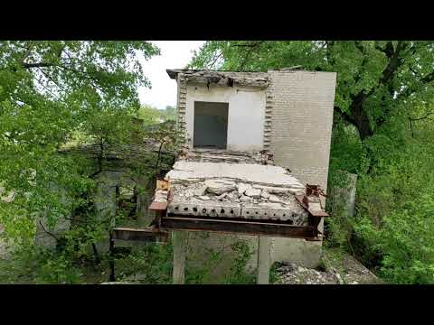 Видео: ПОПАСНАЯ | швейная фабрика Элегант. От подвала до крыши