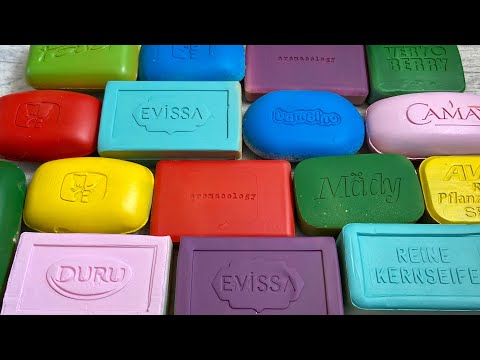 Видео: ASMR painted soap cutting Relaxing sounds Резка крашенного мыла Хруст мыла💚