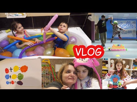 Видео: VLOG Купаются с шариками. На ролики к Никите. Школа онлайн