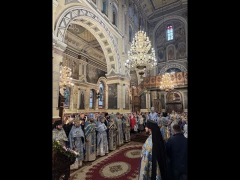 Видео: Піздня божественна літургія в день свята Покрова Пресвятої Владичиці нашої Богородиці