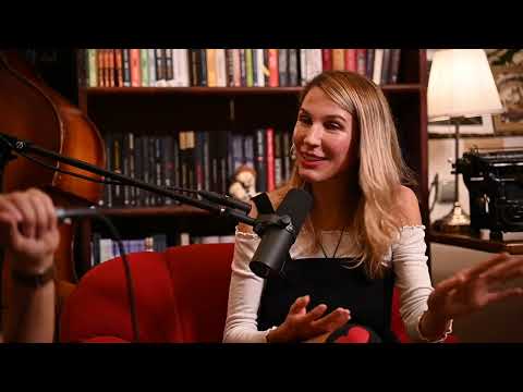 Видео: Live на Червения Диван във Fox Book Cafe - Миленита