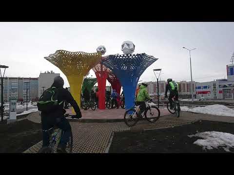 Видео: Покатушка 271 км  Екб  - Порог Ревун  - Каменск - Уральский с группой Рыжий город.