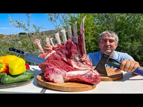 Видео: Огромный Кусок Мяса на Кости Приготовленный в Тандыре! Рецепт Сочной Говядины
