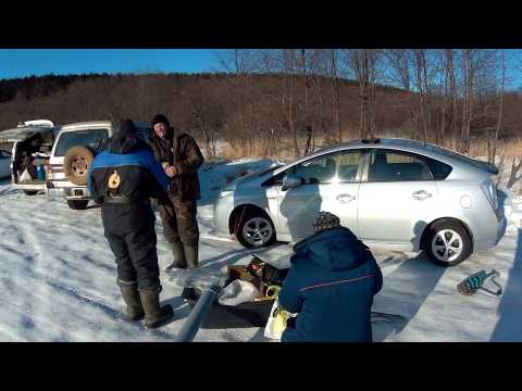 Видео: За Корюшкой. Бегство рыбаков от морского прилива.
