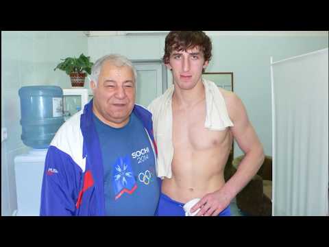 Видео: Фото слайд шоу Миндиашвили Д Г