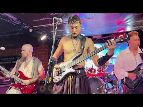 Видео: Морроз - Корчма (live Stars Moscow 11.10.2024) 4к