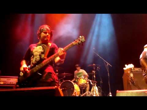 Видео: TRACKTOR BOWLING - Она (1503.14)