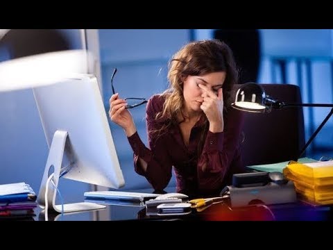 Видео: Главная причина усталости и сухости глаз. Центр Ока