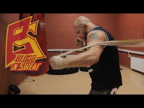 Видео: Упражнение на скорость ударов руками. Boxing. Hand speed & rate.