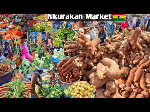 Видео: Сельский рынок в африканской деревне в Африке, Гана, Нкуракан #сельскаяжизнь#африка#гана#сельский...