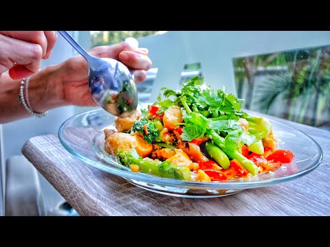 Видео: КУРИЦА с соусом ТЕРИЯКИ | Полезный обед за 10 минут | Маниф ТВ