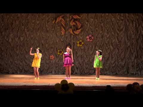 Видео: Три подружки.Шоу-группа "Саманта"