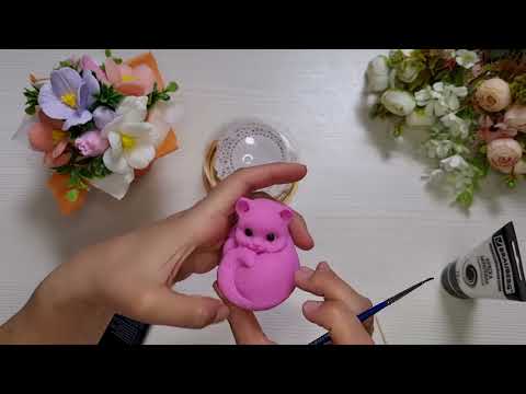 Видео: Заливка силиконовой формы кошечки Шарлотка от Saponelli molds