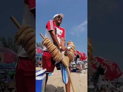 Видео: продавач на царевица