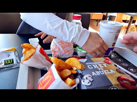 Видео: VLOG: А У ВАС ТАКОЙ McDonald's? 29.10.16
