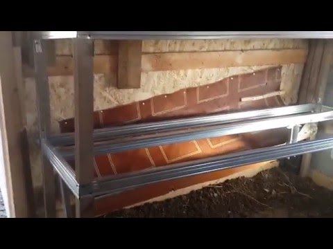Видео: Клетки для кроликов с металопрофиля