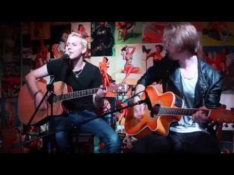 Видео: Asper X - Радость (Тема Бар 18.08.16 Москва)