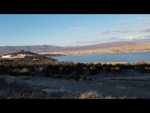 Видео: 11.02.2022 Tbilisi. улица Эки Бежанишвили. кладбище Грмагеле. Надзаладеви