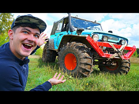 Видео: Купили на аукционе автомобиль за 300 тысяч рублей, а это оказался огромный внедорожник монстр-трак!