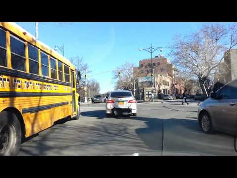 Видео: Правила дорожного движения штата Нью-Йорк.  Глава 5