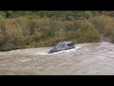 Видео: На крузерах по северу Сахалина в 2011 году. Посёлок Погиби, река Чамга и Чамгинский перевал.