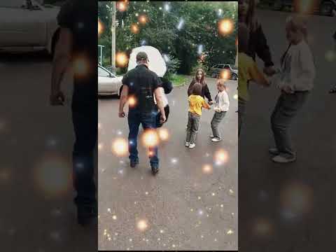 Видео: Поздравление от панды Степана. Красноярск