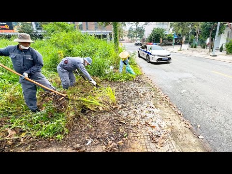 Видео: Результат двух дней уборки более 500м заброшенного тротуара удивил власти.
