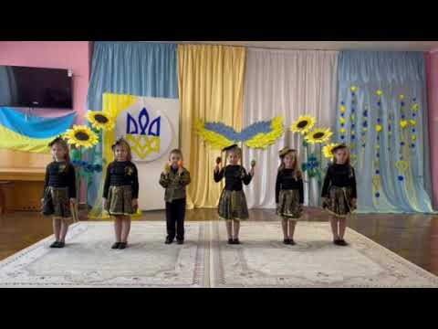 Видео: Оркестр під музику "Гуцулка Ксеня", ансамбль "Грайлик"