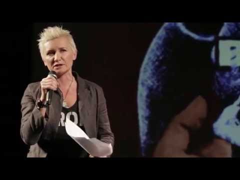 Видео: Диана Арбенина на Пионерских чтениях. 14.10.2015