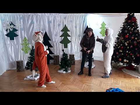 Видео: Новогодишна театарска претстава во изведба на вработени во ОЈУДГ ,,Весели Цветови"