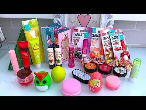 Видео: Мои бальзамы для губ 💄 My lip balm collection ❤️
