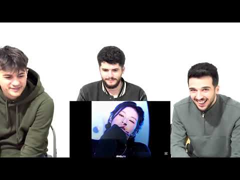 Видео: FNF реагирует на новую подборку Chiquita TIK TOK