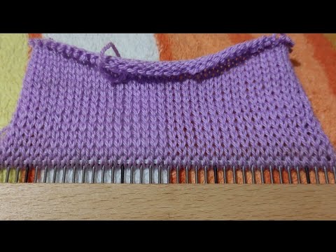 Видео: Мои попытки вязания на вязальной машинке Рута.