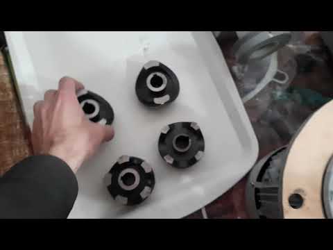 Видео: JGL-60 или JGL-120 - какой пельменный аппарат лучше выбрать?