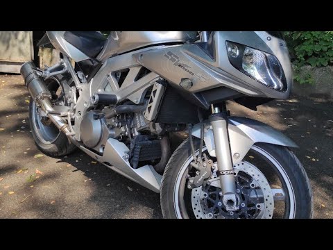 Видео: Обзор мотоцикла Suzuki sv1000s | Литровый байк после 5 лет владения