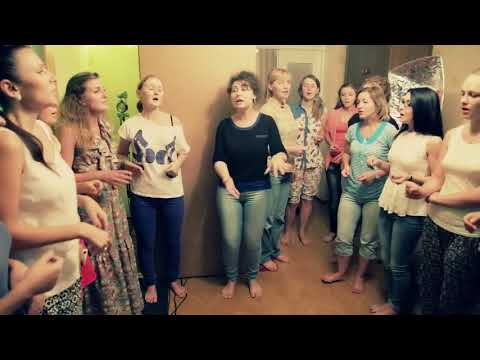 Видео: упражнение "мама папа" автор методики Ирина Цуканова