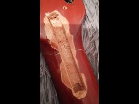 Видео: РЕМОНТ ГИТАРЫ. СКЛЕЙКА ГОЛОВЫ ГРИФА. ВТОРАЯ ЖИЗНЬ.