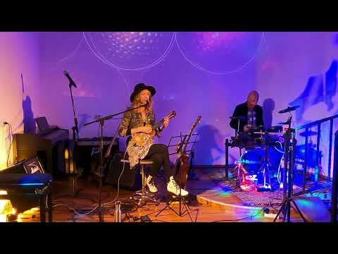 Видео: "Мелодия степи" Alexa Armonía