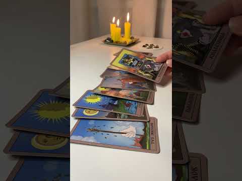 Видео: ДУМАЕТ ЛИ МУЖЧИНА О ВАС СЕЙЧАС💫